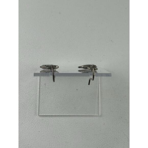 Nefertiti Egyptian Revival Vintage Unmarked Sterling Silver Pierced Earrings - Picture 11 of 12